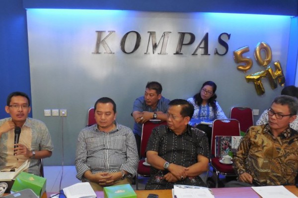 Diskusi Infest-Kompas